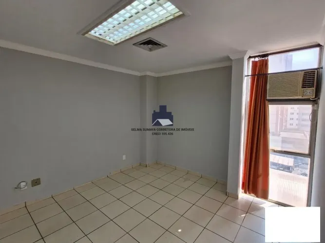 Sala comercial à venda no bairro Centro - São José do Rio Preto/SP