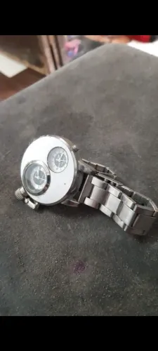 Vendo relógio