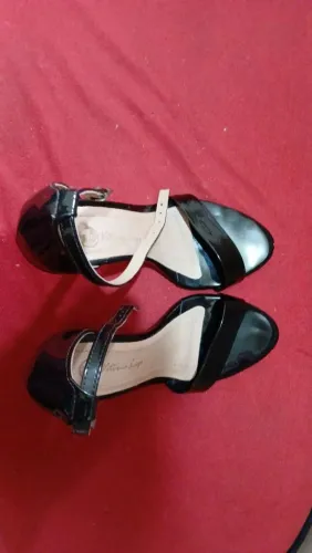 Vendo sapatos de saltos