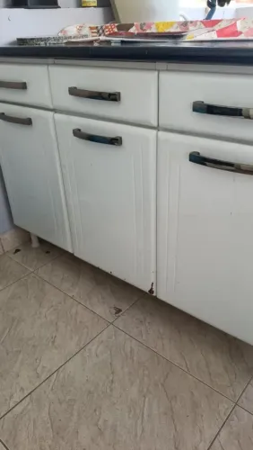 Armário de cozinha Telefone *