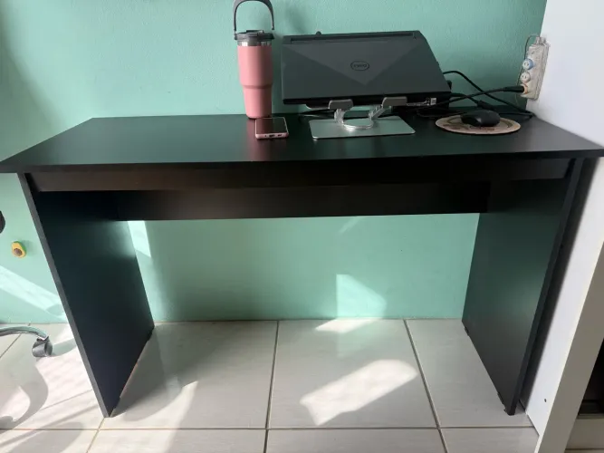 Mesa escritório escrivaninha preta MDP