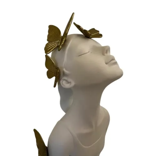 Escultura em Resina Branca Menina com Borboletas Douradas