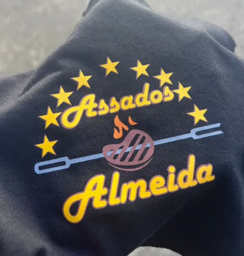 Tenho taxa para assador para domingo