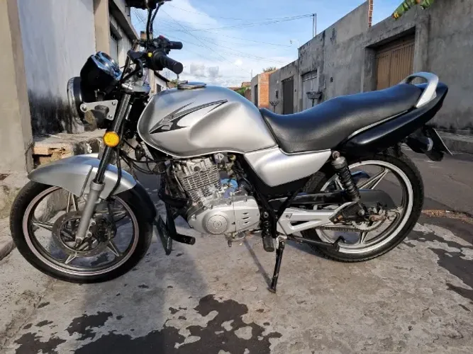 Suzuki Yes 125 SE 2013 | Documentação em dia