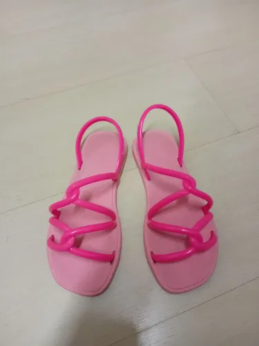 Sandália Ipanema Nr 34 rosa claro