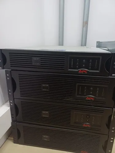 NOBREAK APC SMART-UPS