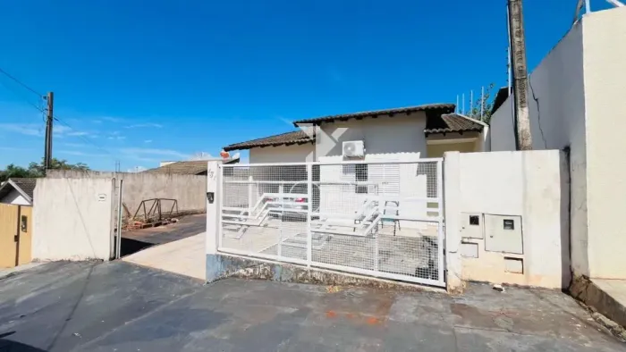 Casa à venda em Rolândia - Aceita permuta em Veículo 3 quartos (1 suíte) Jardim Imperial