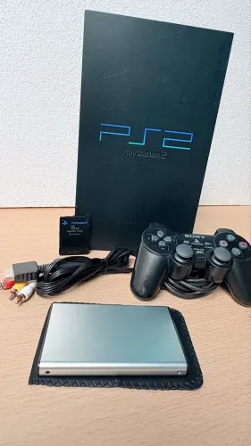 PlayStation 2 Fat + Controle + Memory Card
