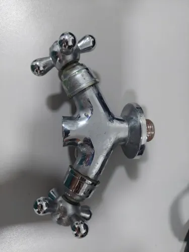 Adaptador Torneira 3 saídas (metal)