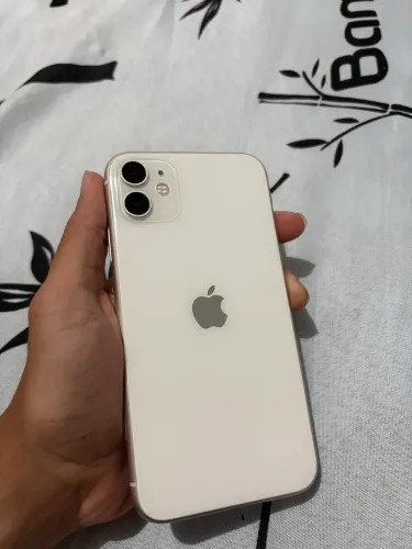 IPHONE 11 64gb
