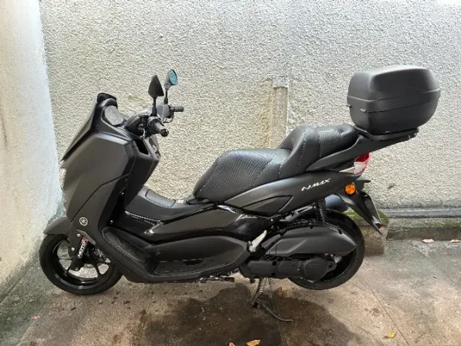 Yamaha NMAX 2024 Único Dono 4500 km - Banco Confort + Baú