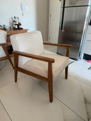 Poltronas Sofisticadas Bege Nogueira