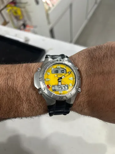 Relógio Citizen c500