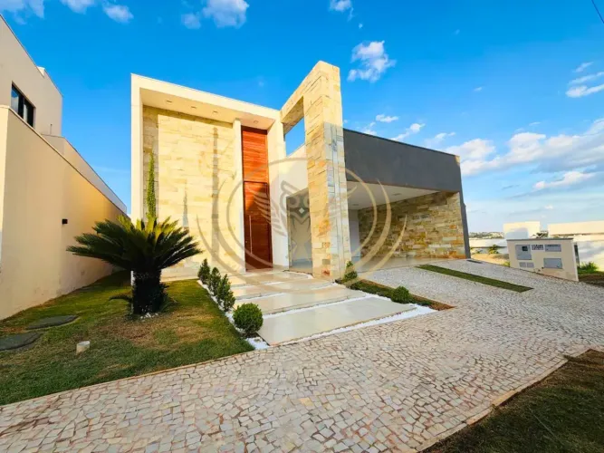 Excelente casa à venda em condomínio fechado em Boa Vista - Anápolis - GO