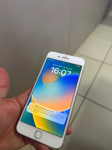 iPhone 8 Plus 64GB 