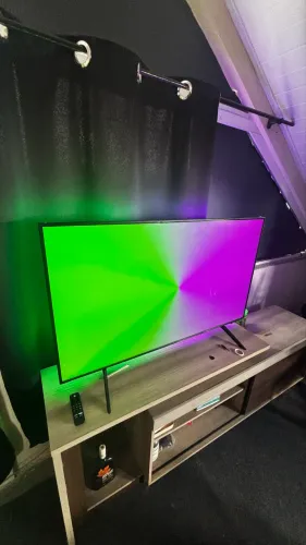 Smart TV 55? Samsung com LED Ambilight e Fire Sticke