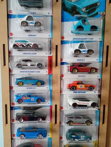 Lote 23 carrinhos miniaturas hotwells