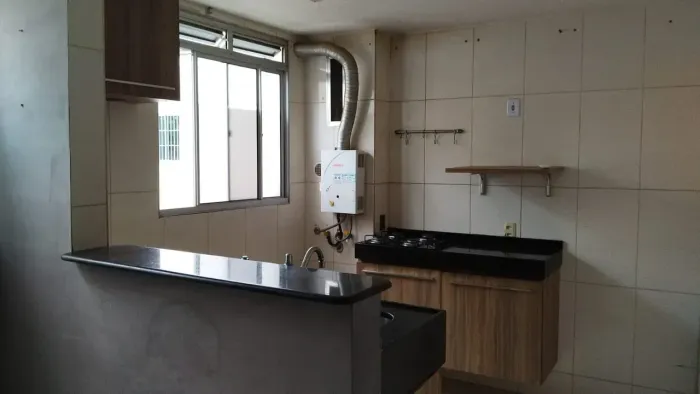 Apartamento para aluguel com 44 metros quadrados com 2 quartos em Cabral - Resende - RJ