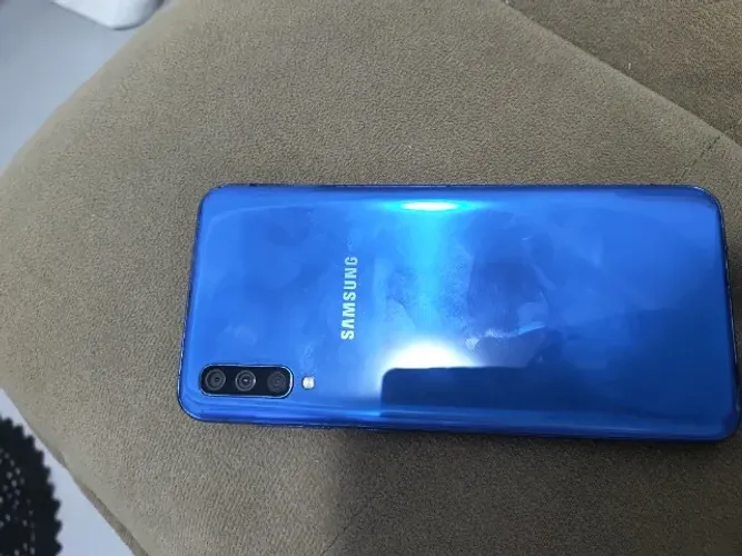 Samsung A50