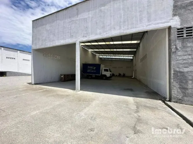 Galpão para alugar, 310 m² por R$ 6.320,00/mês - Ancuri - Fortaleza/CE