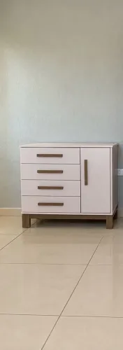Cômoda 400,00