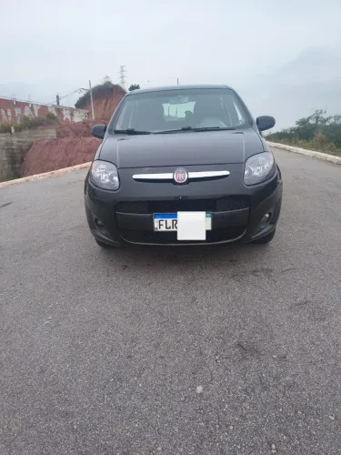 Fiat Palio Attractive 1.0 EVO Fire Flex 8V 5P 2014