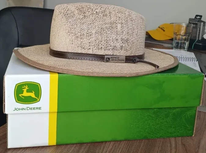CHAPÉU ELDORADO COMPANY JOHN DEERE G NOVO