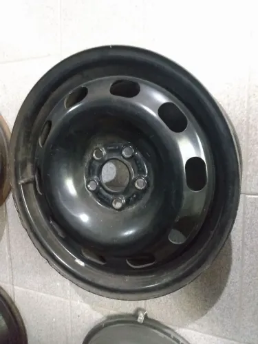 Estepe aro 15 golf Polo fox audi 