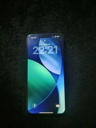 iPhone 13 pro Max semi novo, bateria 100%, funcionando tudo certinho, só pegar e usar!