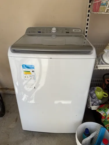 Máquina de lavar Panasonic