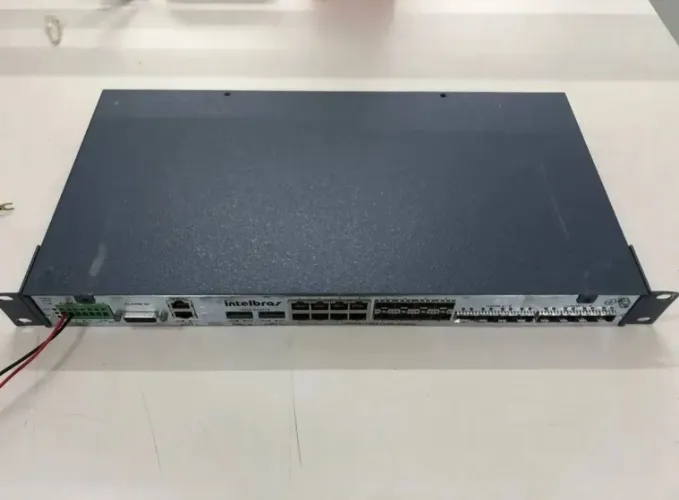 OLT 8 PORTAS GIGA GPON INTELBRAS