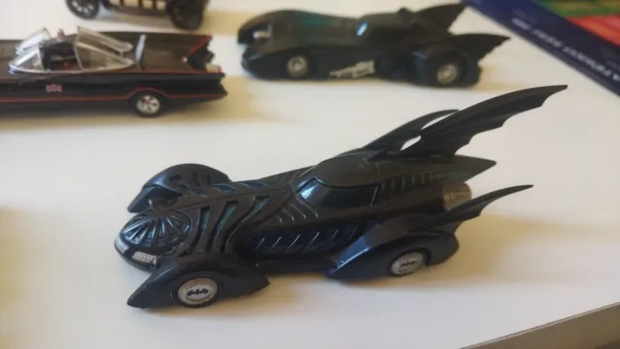 4 carros do Batman
