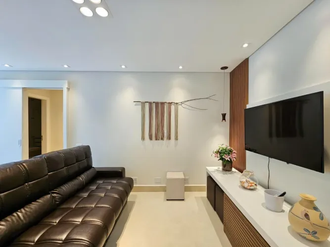 Apartamento com 3 dormitórios à venda, 96 m² por R$ 2.950.000 - Riviera Módulo 4 - Bertiog