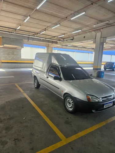 Ford Courier 1.6 L/ 1.6 Flex 2006