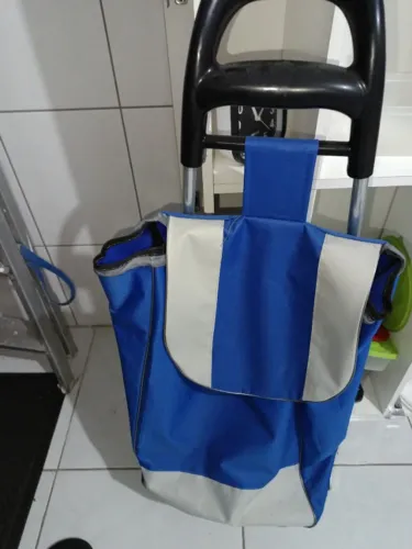 Carrinho de feira roda tripla