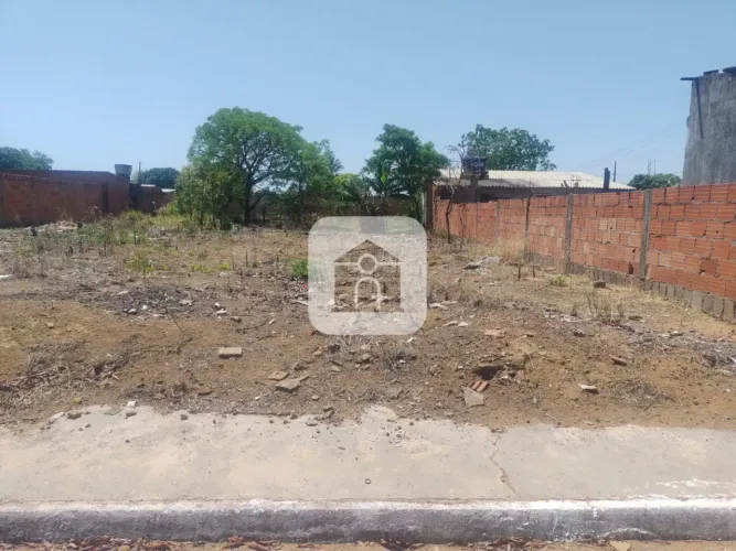 Terreno para venda na Cidade de Araguari - Bairro São Sebastião