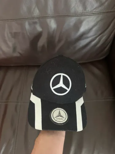Boné Mercedes-Benz Petronas Preto