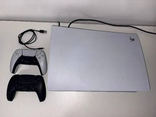 PlayStation 5 850GB Mídia Física