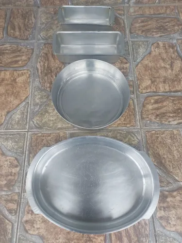 Kit Formas de alumínio para paes e bolos