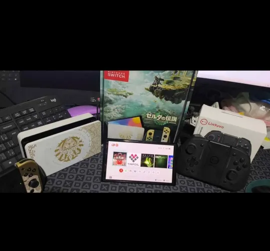 Nintendo Switch OLED Edição Especial Zelda (DESBLOQUEADO)