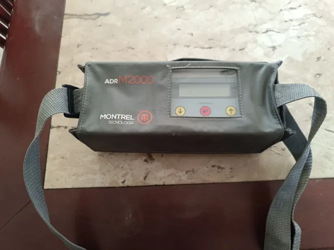 Verificador portátil de medidores de energia ADR M2000