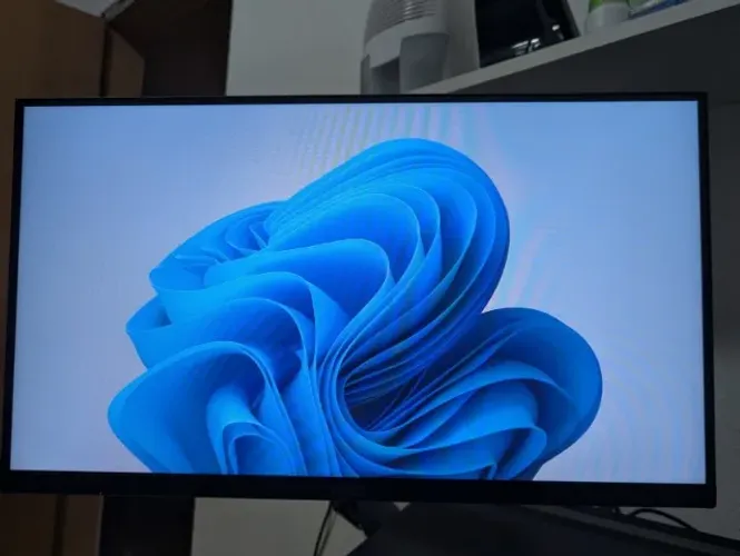 OPORTUNIDADE: Monitor AOC 120Hz + Suporte Articulado ELG F80N