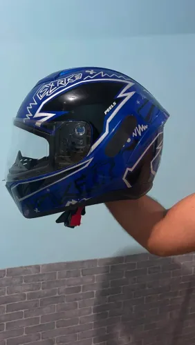 Capacete peels