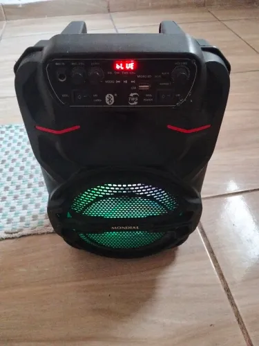 VENDO LEIA O ANÚNCIO