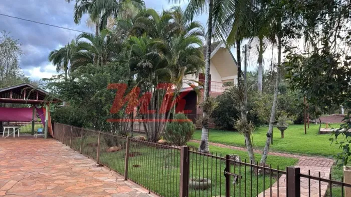 Chácara de 20.084,52 m2 com várias benfeitorias na fazenda da Nata em Londrina.