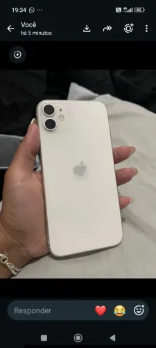 iPhone 11 Branco 128gigas tela e bateria trocadas, garantia de 3 meses 