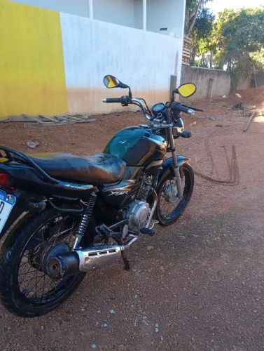 Vendo Yamaha Ybr 125E baratinha 