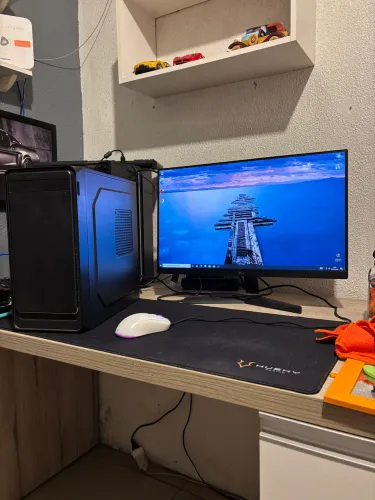 Pc gamer de entrada com monitor