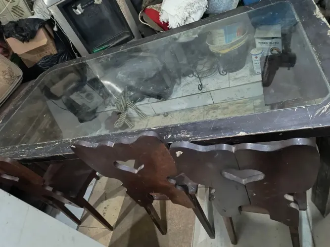 Mesa 4 cadeiras