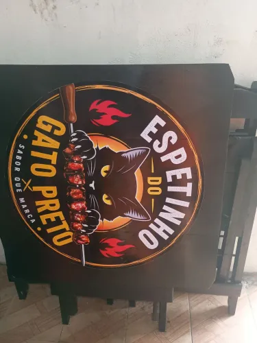 Jogo de mesa com cadeira